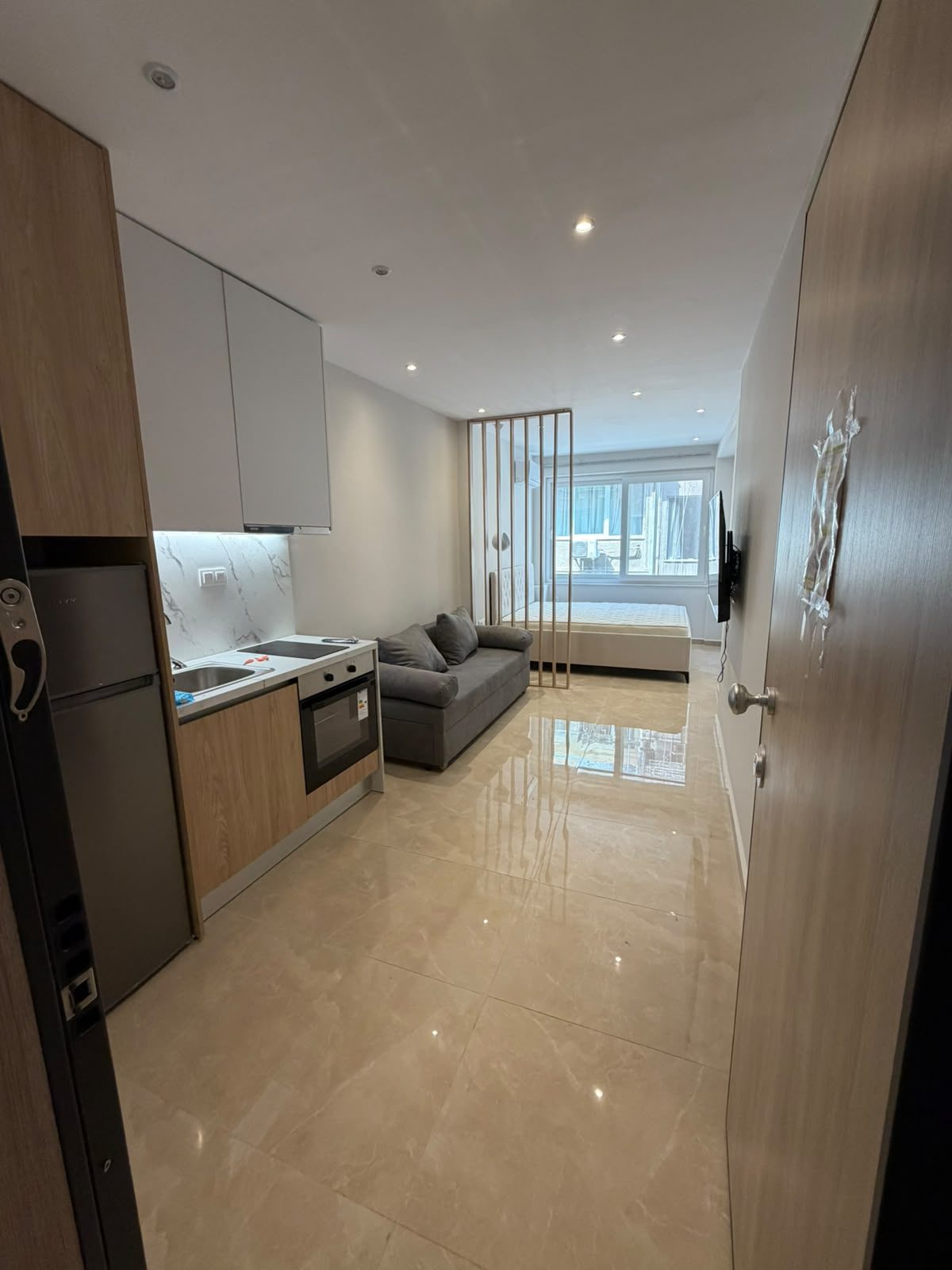 Renovated 45sqm Apartment on 4th Floor Near the Sea - Thessaloniki